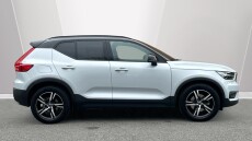 Volvo Xc40 2.0 D4 [190] R DESIGN 5dr AWD Geartronic Diesel Estate